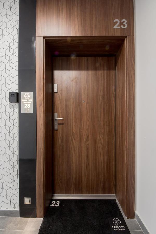 Apartament 23 Park City Ostrow Wielkopolski Exterior photo