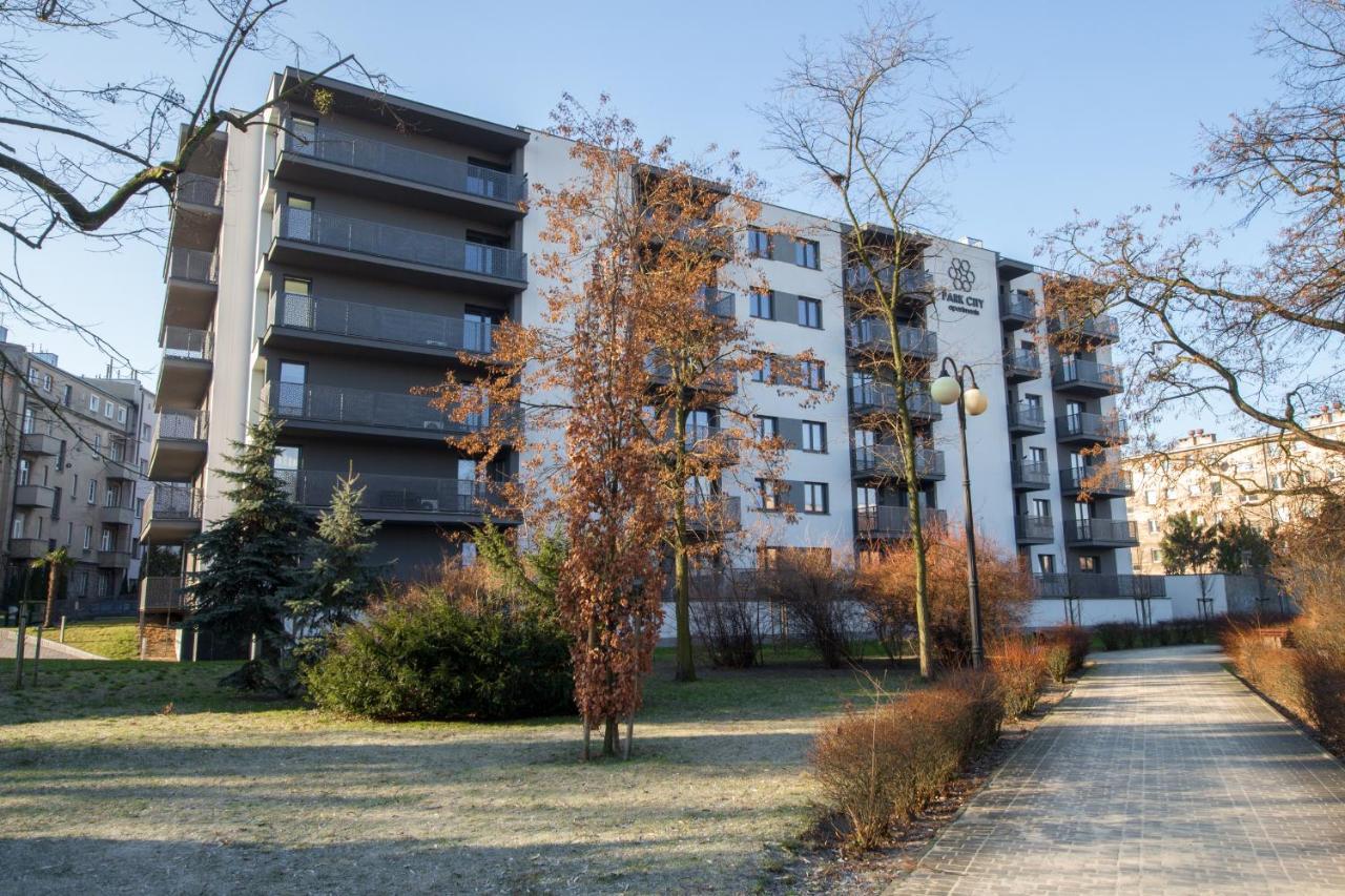 Apartament 23 Park City Ostrow Wielkopolski Exterior photo