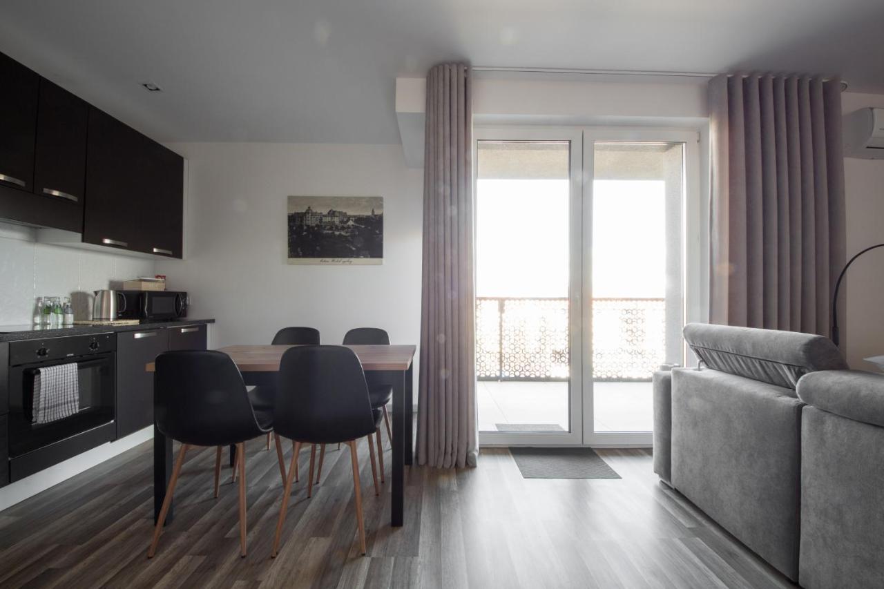 Apartament 23 Park City Ostrow Wielkopolski Exterior photo